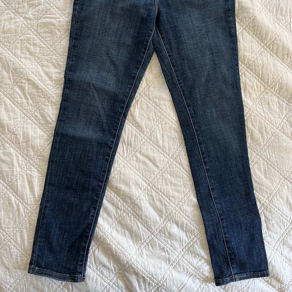 Levi’s 721 High Rise Skinny - Picture 2 of 4